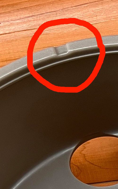 pan notch circled